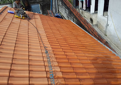 Impermeabilização de telhado com resina acílica em São Paulo